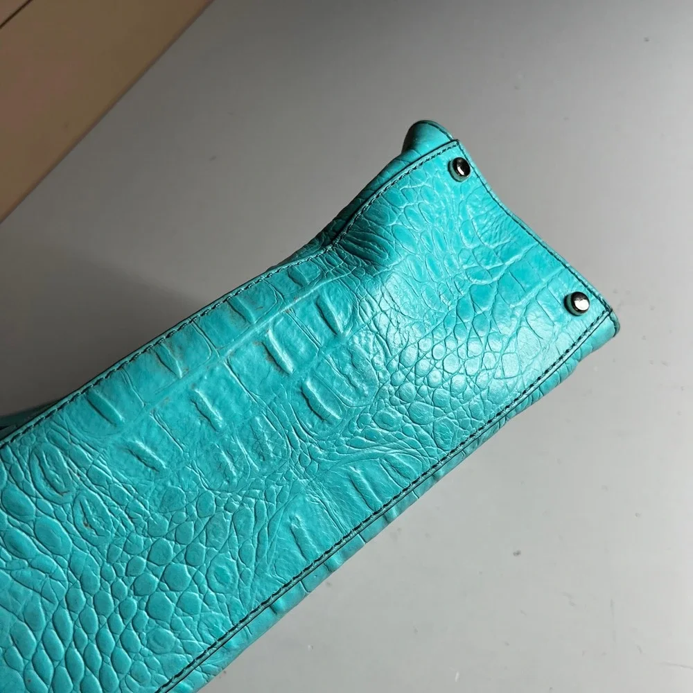 Kate Spade Turquoise Blue Croc Embossed Leather Crossbody Bag Turn Lock Purse